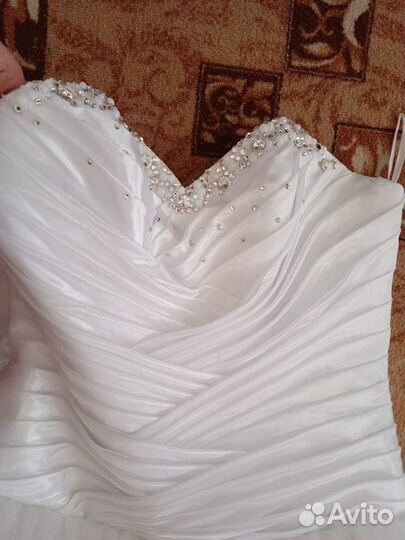 Свадебное платье пышные