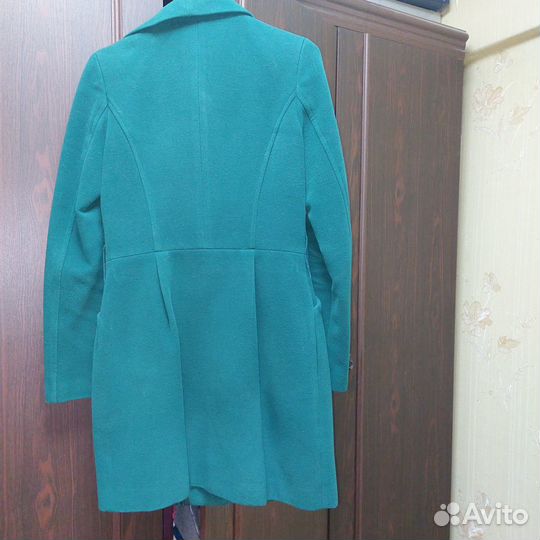 Пальто женское 42 44