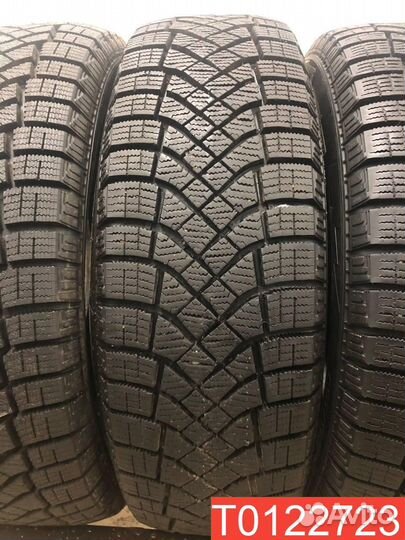 Pirelli Ice Zero FR 185/65 R15 92T