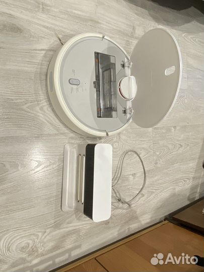 Робот-пылесос Xiaomi Vacuum Cleaner