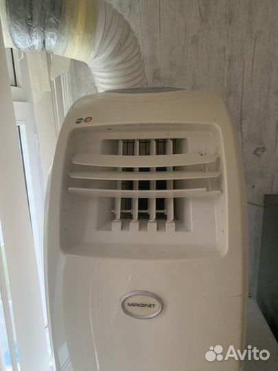 Мобильный кондиционер Magnit