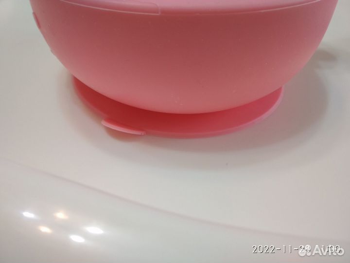 Тарелка для кормления на присосках