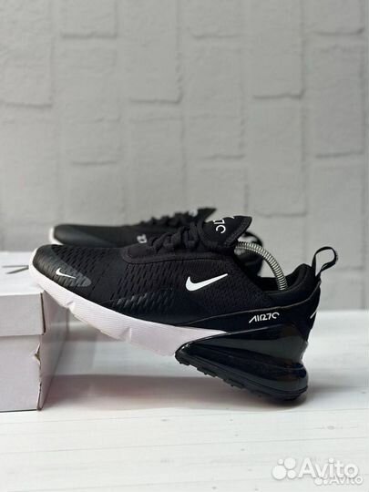 Кроссовки Nike air max 270