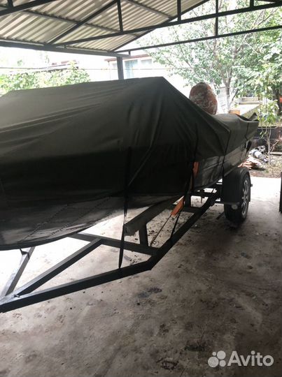 Лодка Днепр с мотором Хонда