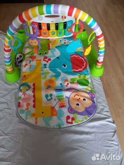 Развивающий коврик с пианино ficher price