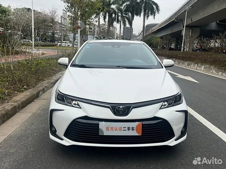Toyota Corolla 1.2 CVT, 2020, 30 000 км