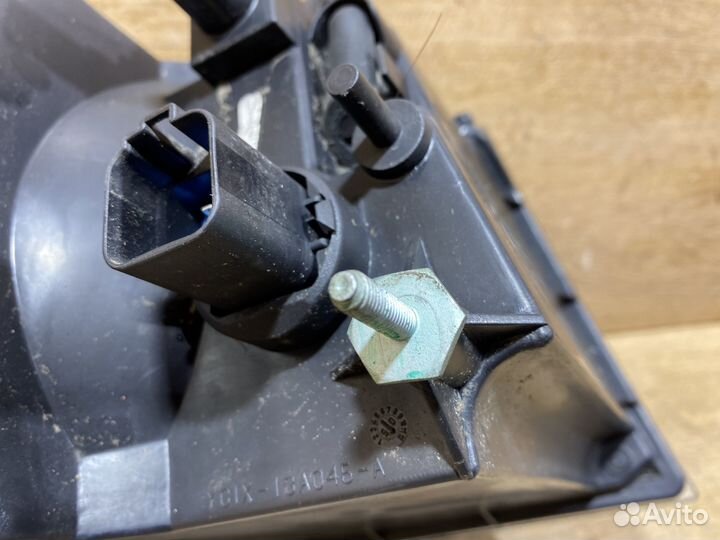 Фара передняя левая Ford Transit 6 Арт. 142181