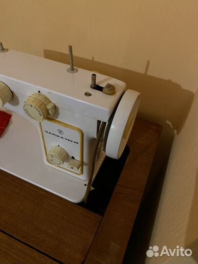 Швейная машинка чайка