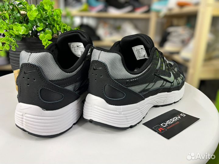 Nike P6000