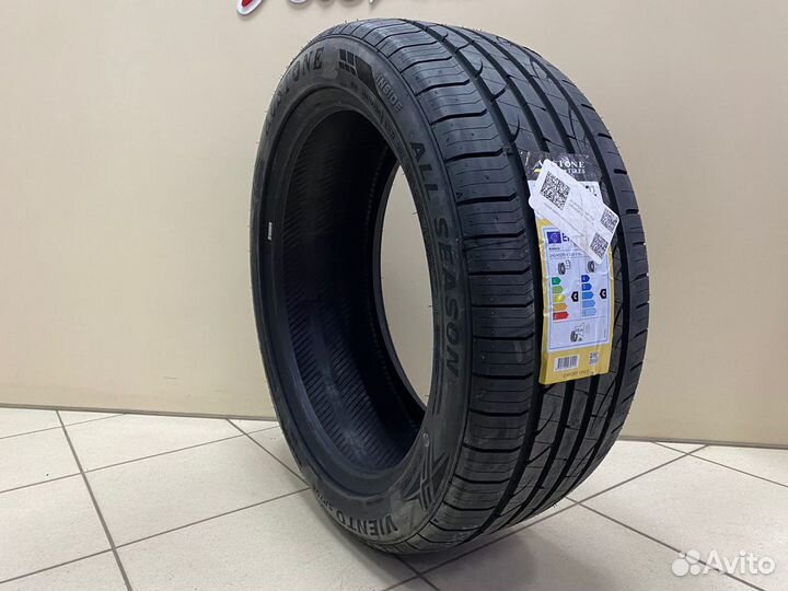 Austone Athena SP-7 245/45 R19 и 275/40 R19 102