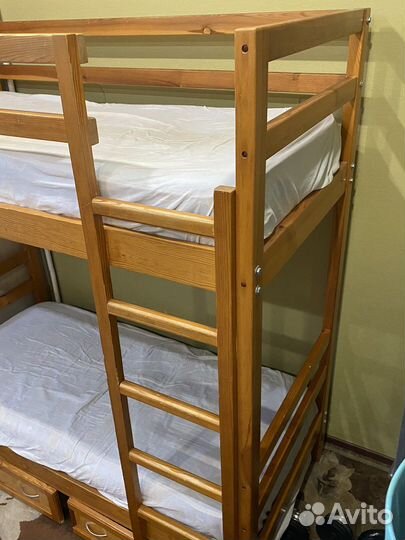 Двухярусная кровать натуральное дерево170/83