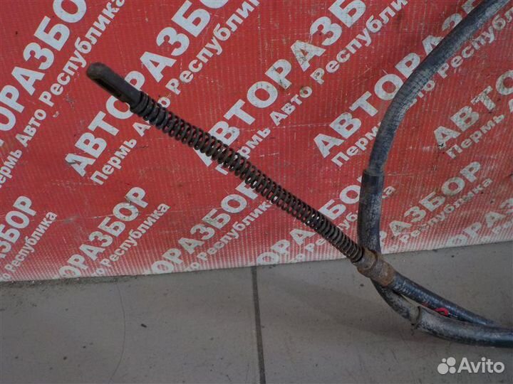 Трос ручника задний правый LADA Priora хэтчбэк