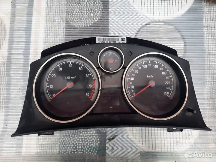 Щиток приборов опель