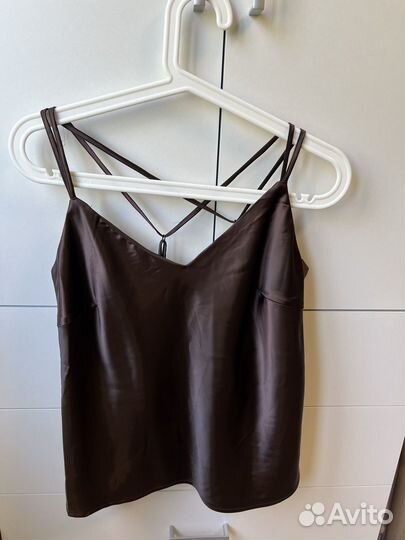 Топ атласный