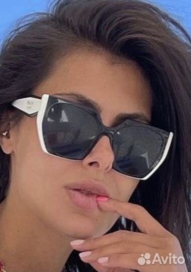 Prada очки оригинал