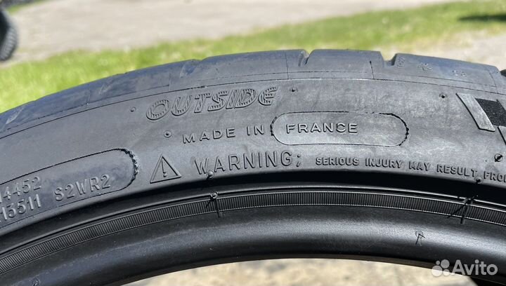 Michelin Pilot Sport Cup 2 305/30 R20