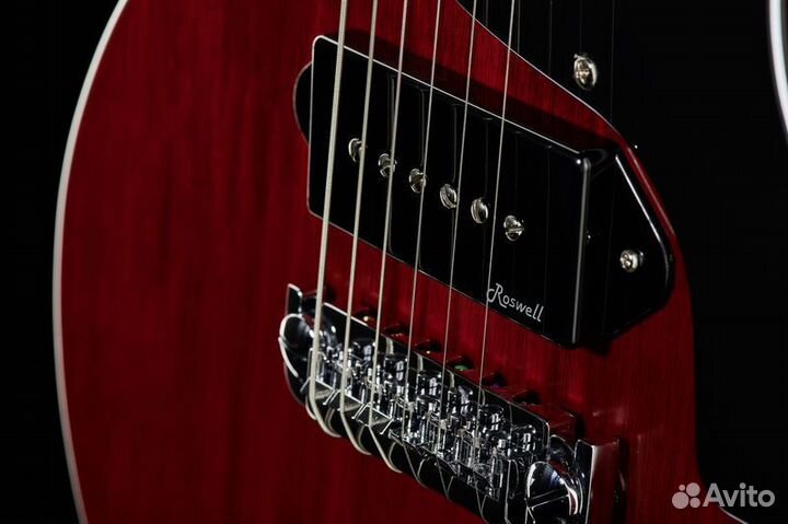 Электрогитара Harley Benton + Аксессуары