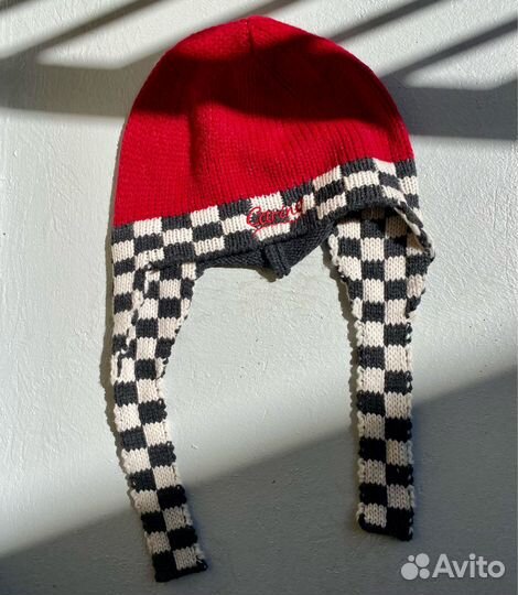 Шапка женская вязаная