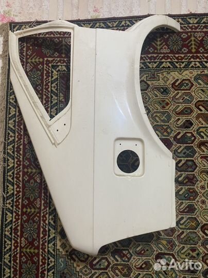 Задние крылья на москвич 2141