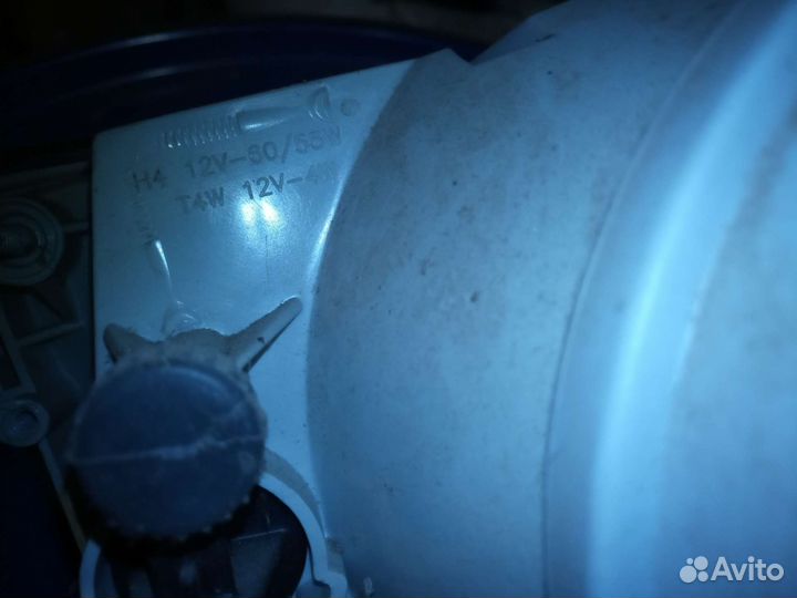 Фара левая Иж 2126