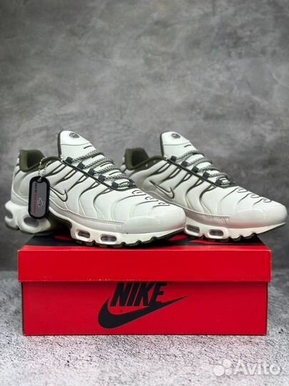 Кроссовки nike air max tn