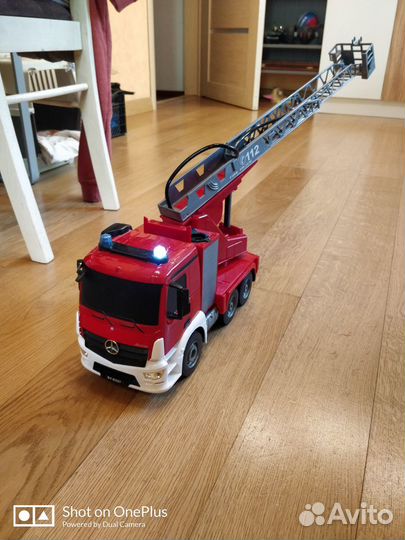 Р/у пожарная машина