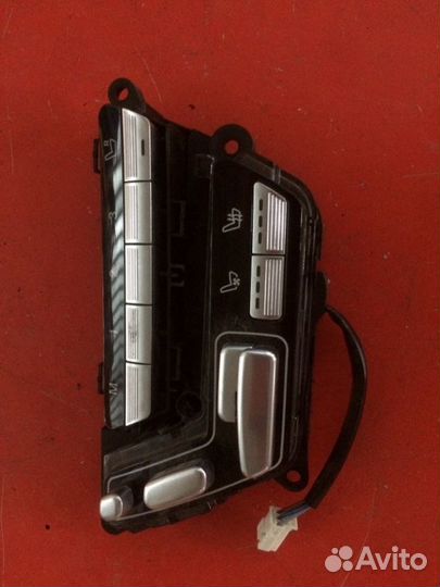 Кнопка регулировки сидения передняя левая Mercedes