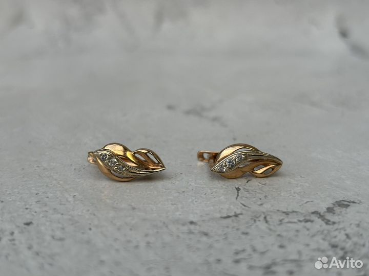 Серьги золотые