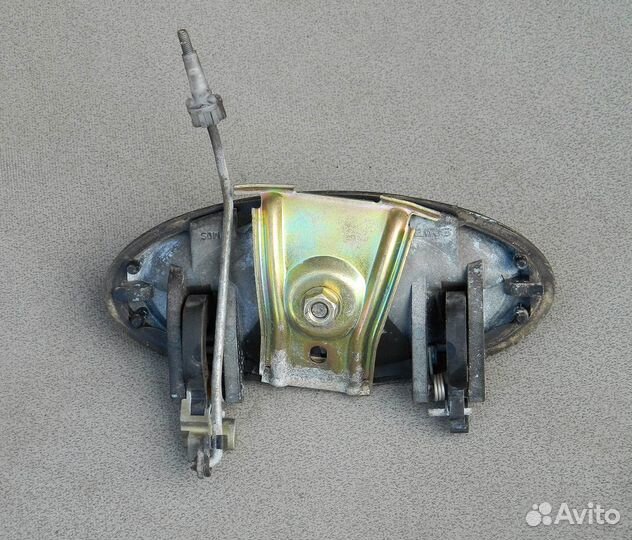 Ручка двери задней левой наружная Saab 900