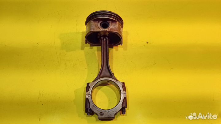 Поршень для Mitsubishi Galant 8 1996-2003