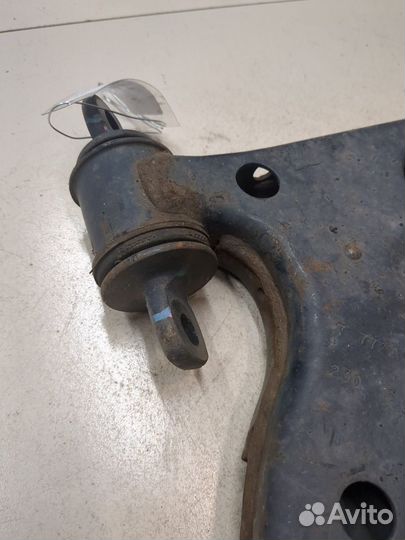 Рычаг подвески правый передний Chevrolet Volt, 2017