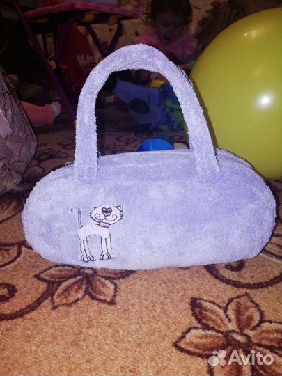 Продам классную мягкую махровую сумочку для девочк