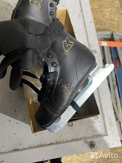 Коньки детские 30 размер