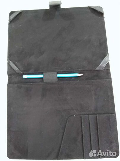 Чехлы для планшетов