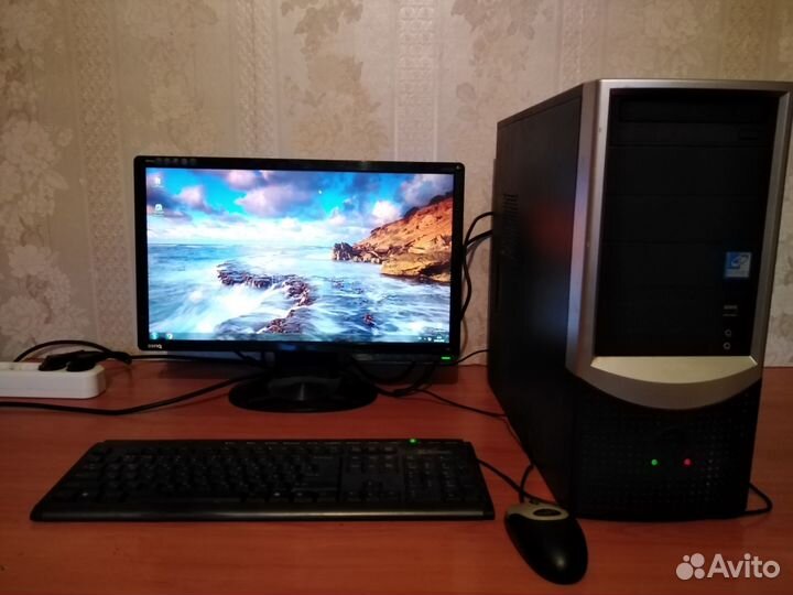 Компьютер Pentium DualCore 2500GHz с монитором 20