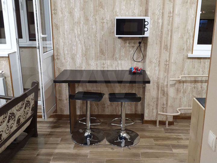 2-к. квартира, 37 м², 1/9 эт.