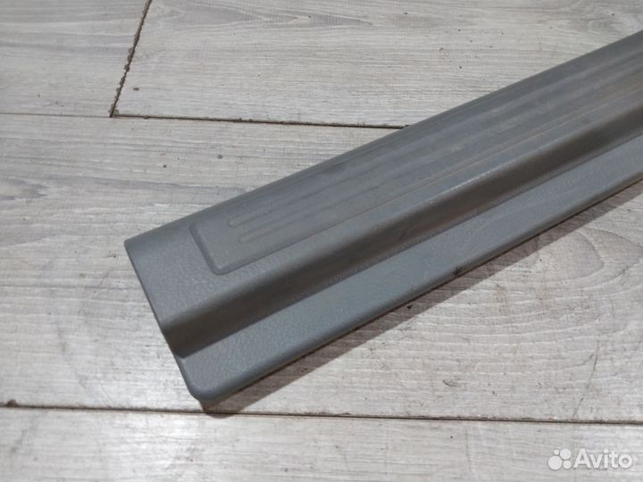 Накладка порога передняя левая Chevrolet Lacetti