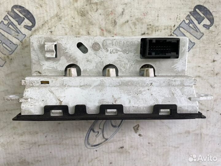 Дисплей информационный Peugeot 1007