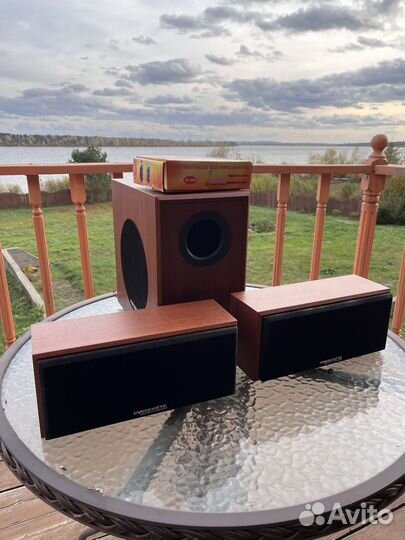 Колонк акустические с Сабвуфером