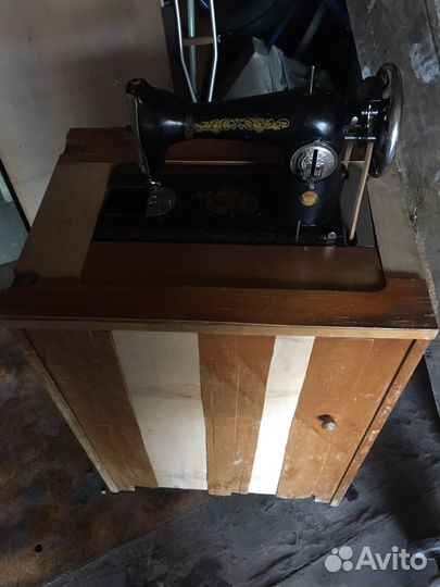 Швейная машина Подольск