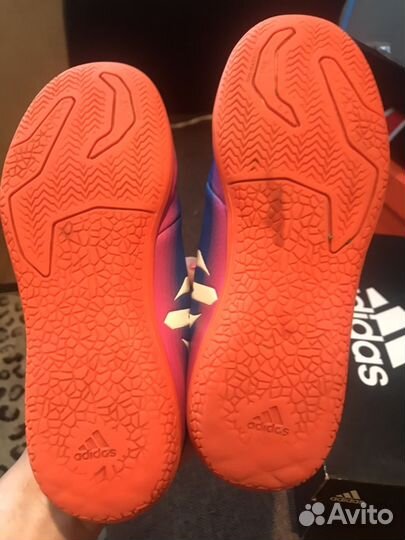 Кроссовки adidas