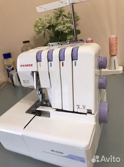 Оверлок Family ML645D