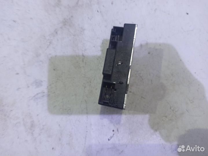 Блок управления топливным насосом A0009000104