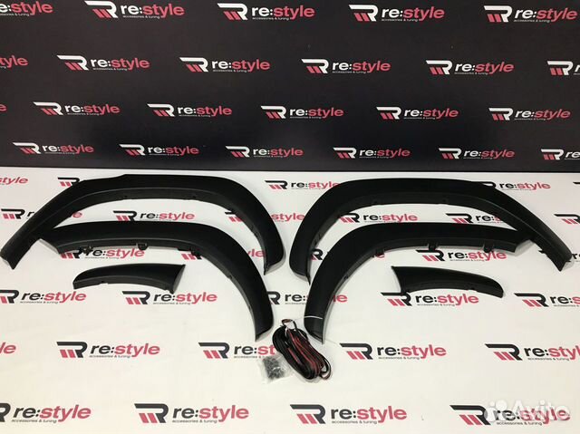 Фендера Toyota Hilux Pick Up с 2016 D672