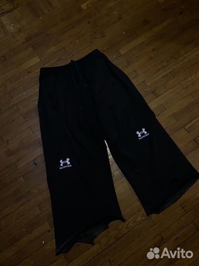 Balenciaga under armour штаны