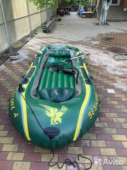 Надувная лодка intex seahawk 4