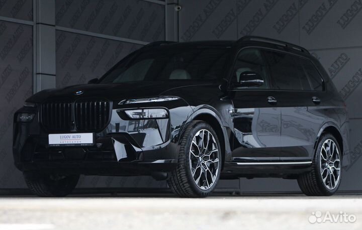 BMW X7 3.0 AT, 2024, 10 км