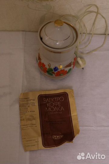 Кофемолка и кофеварка