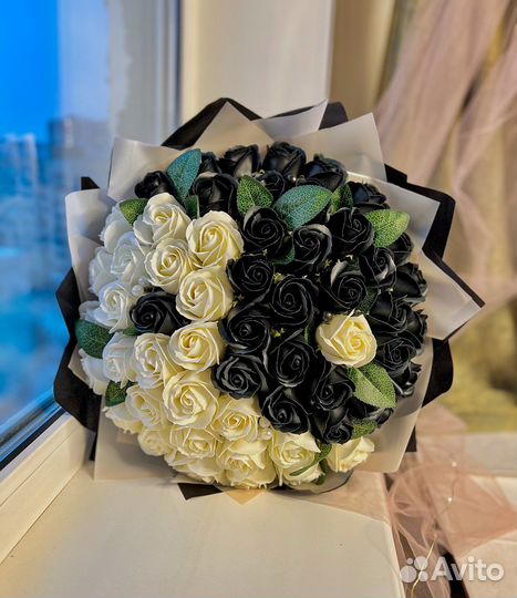 Букеты 51 роза, 101 роза цветы с доставкой