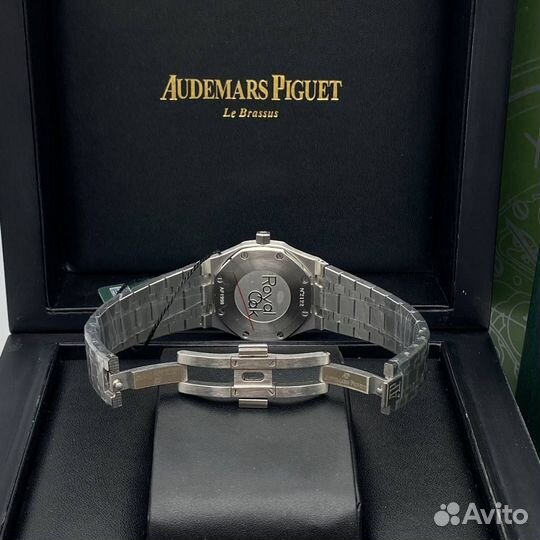 Часы Audemars Piguet 33mm